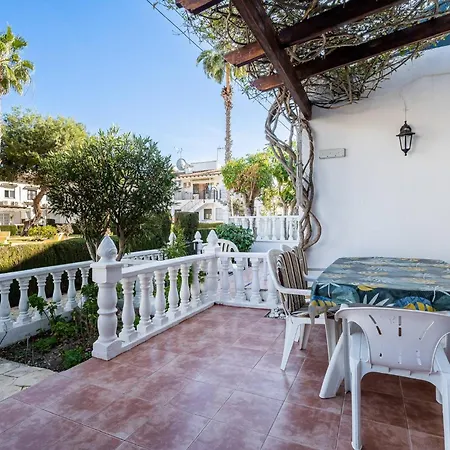 Апартаменты Jardin 98 Sunrise Торевьиа