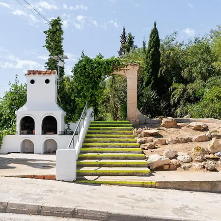 Jardin 98 Sunrise Apartment